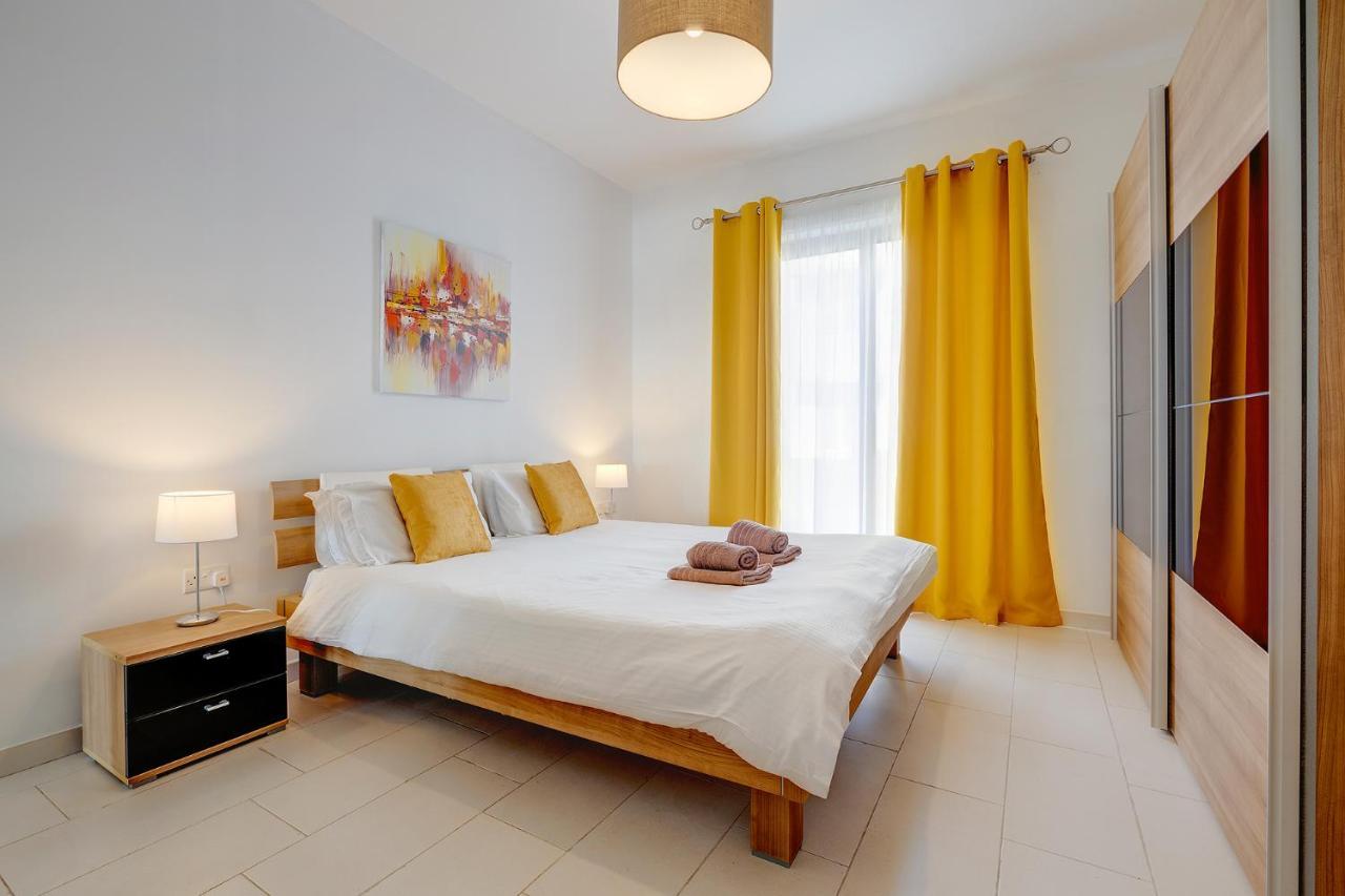 Marvellous Apartment With Valletta And Harbour Views Sliema Exteriér fotografie