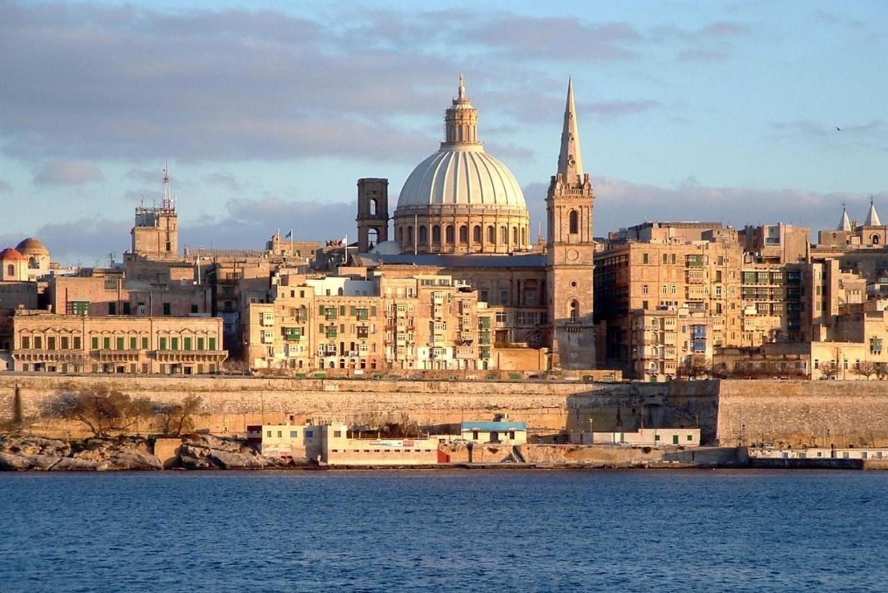 Marvellous Apartment With Valletta And Harbour Views Sliema Exteriér fotografie
