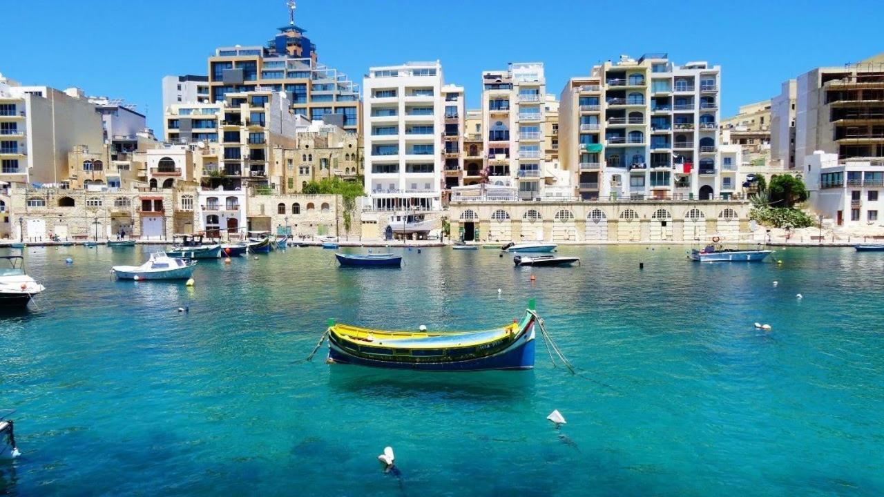 Marvellous Apartment With Valletta And Harbour Views Sliema Exteriér fotografie