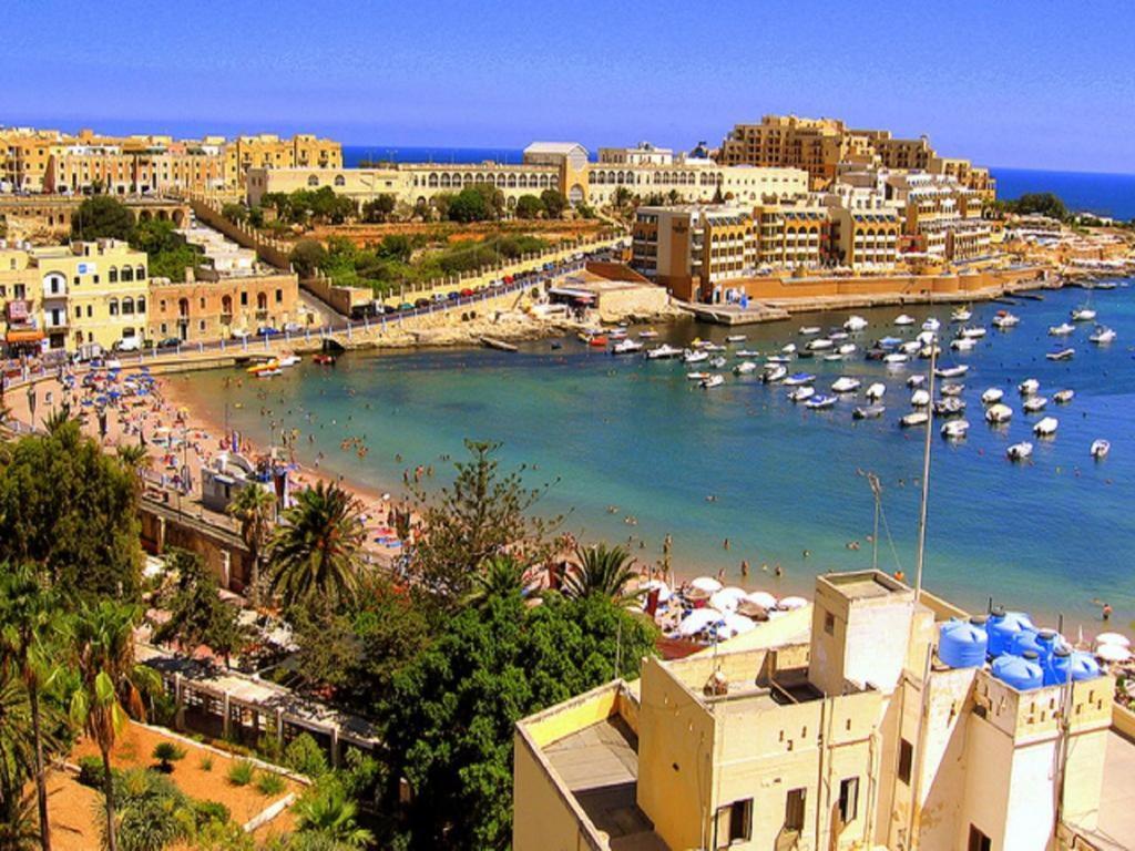 Marvellous Apartment With Valletta And Harbour Views Sliema Exteriér fotografie