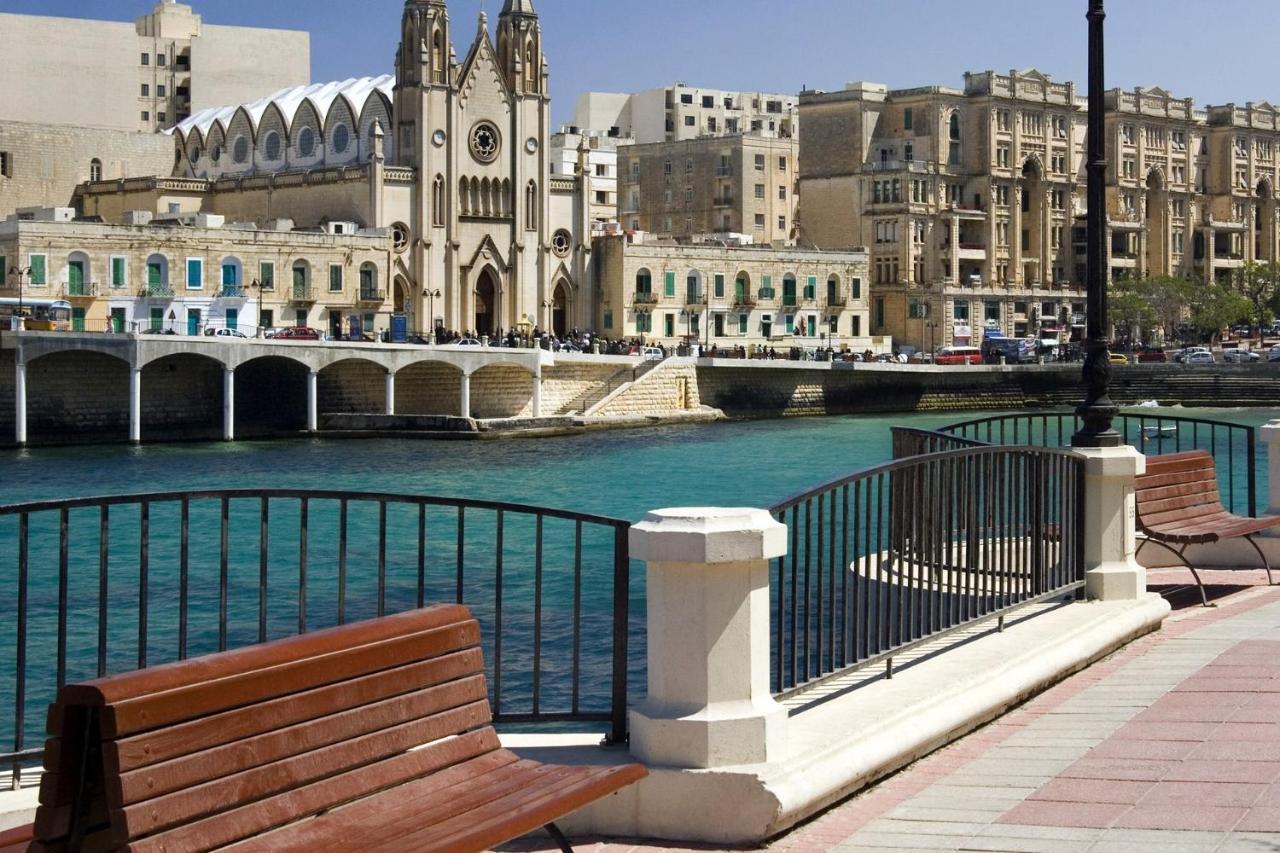 Marvellous Apartment With Valletta And Harbour Views Sliema Exteriér fotografie